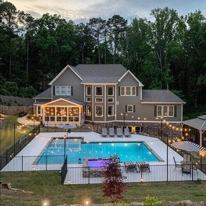 Meet your Posher, Abraham